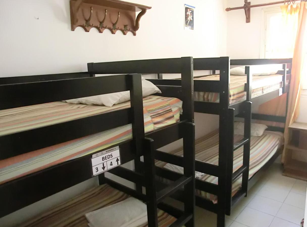 Santorini Camping & Hostel Fira  Bagian luar foto