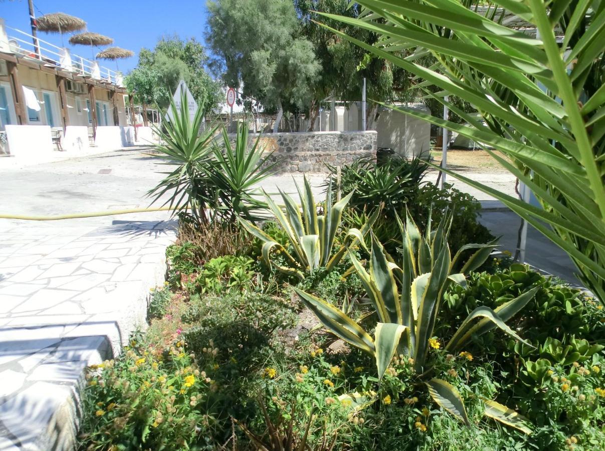 Santorini Camping & Hostel Fira  Bagian luar foto