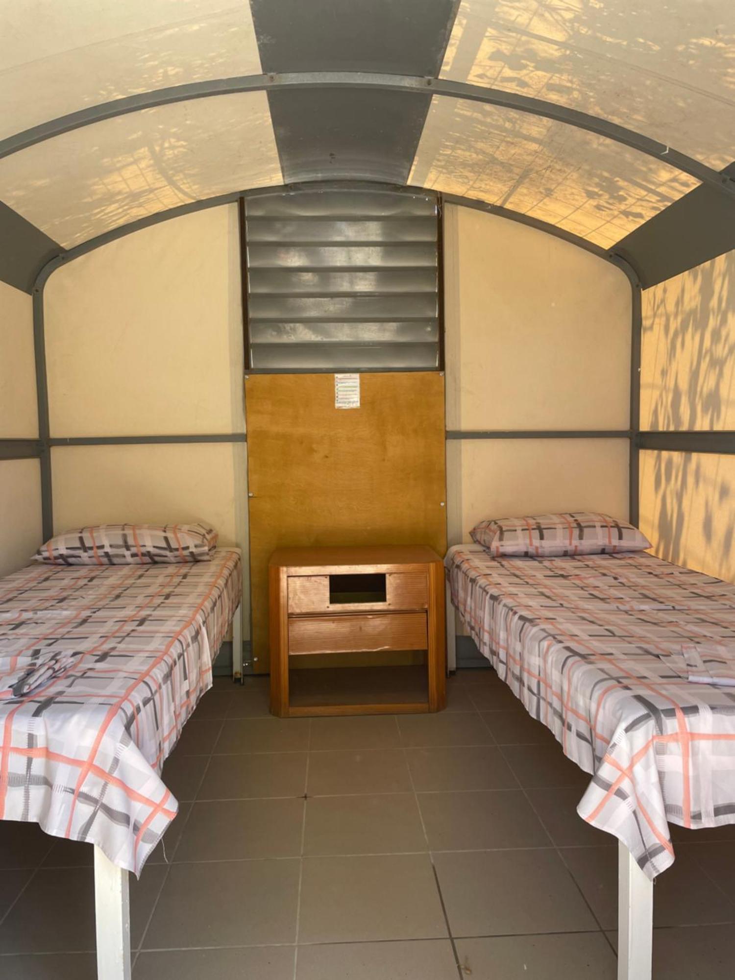 Santorini Camping & Hostel Fira  Bagian luar foto