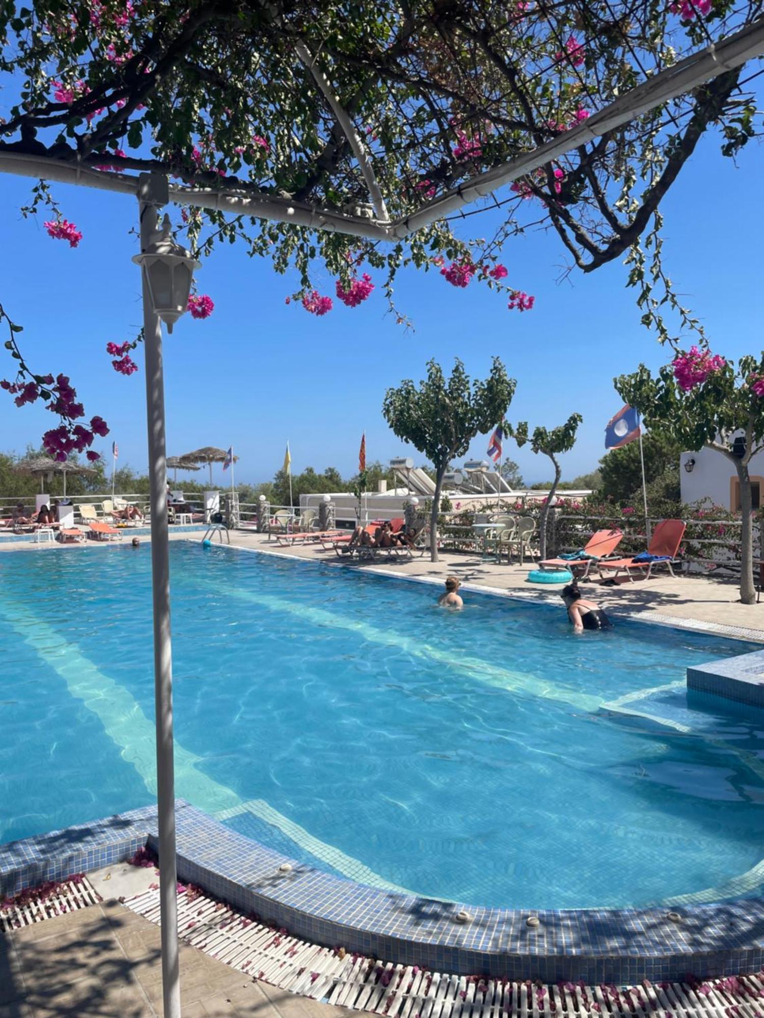 Santorini Camping & Hostel Fira  Bagian luar foto